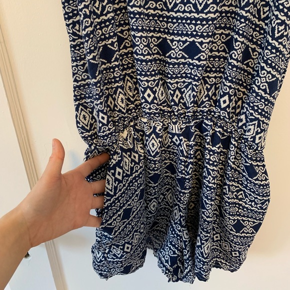 Patterned navy and white romper - with pockets! - Picture 4 of 4